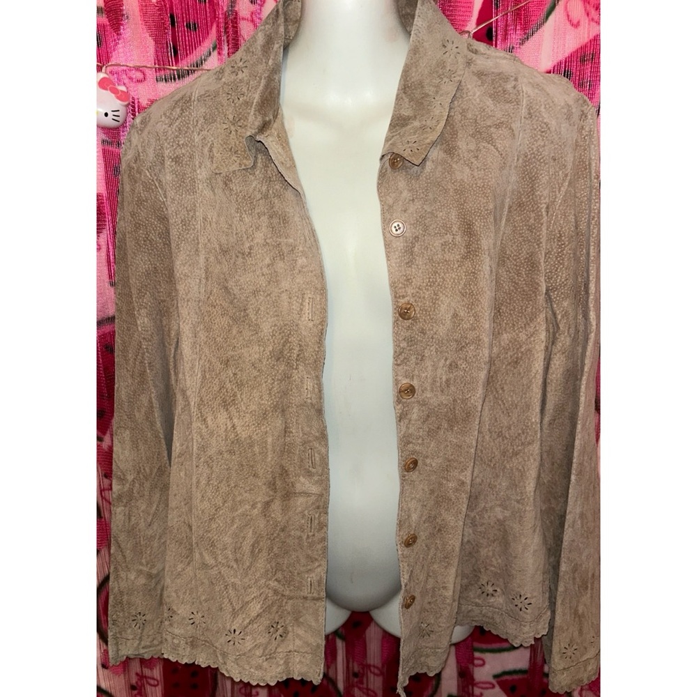 Ami Collared Button Up Cutout Leather Jacket - image 7